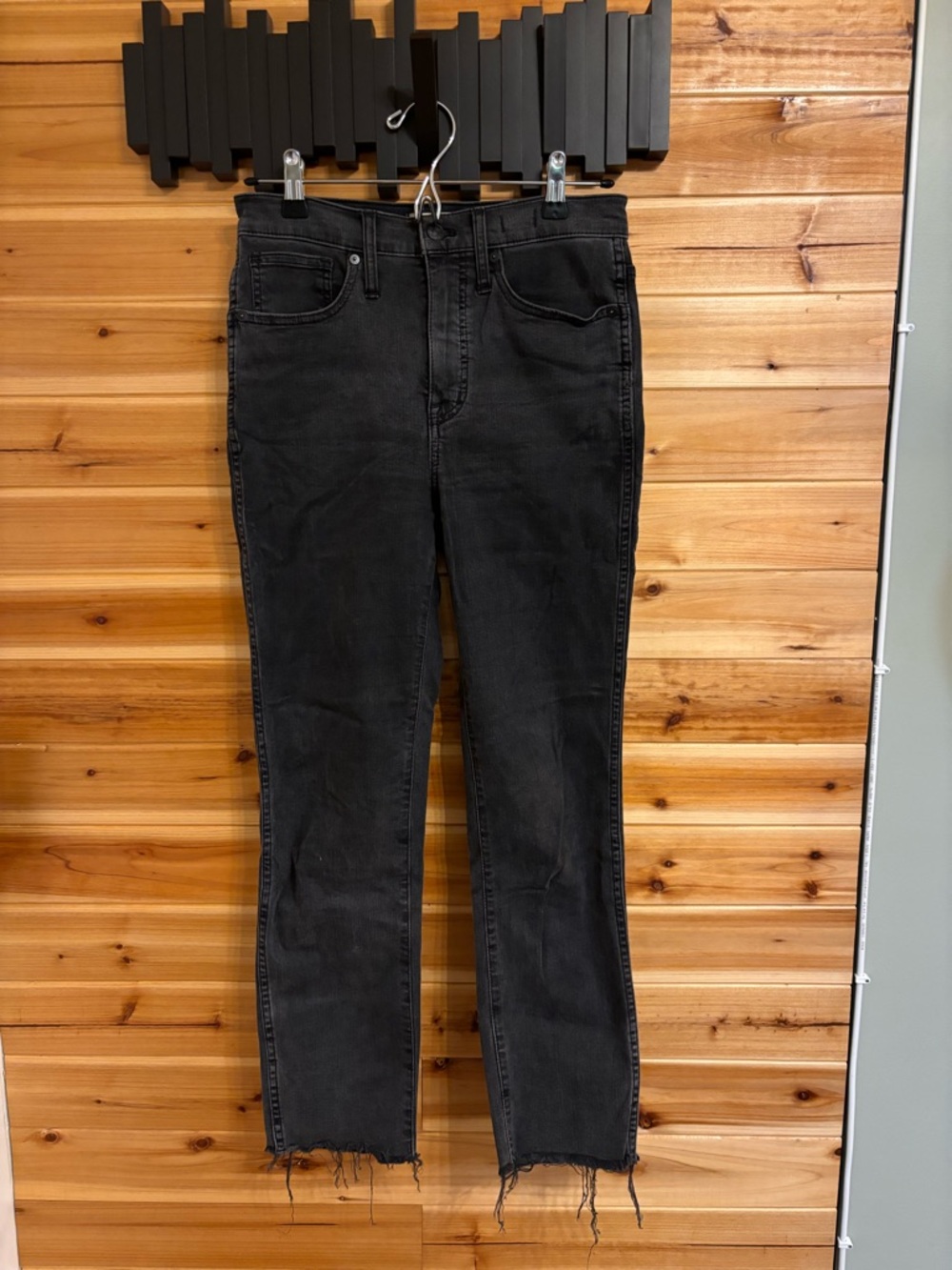Madewell Black Cropped Raw-Hem Straight Jeans